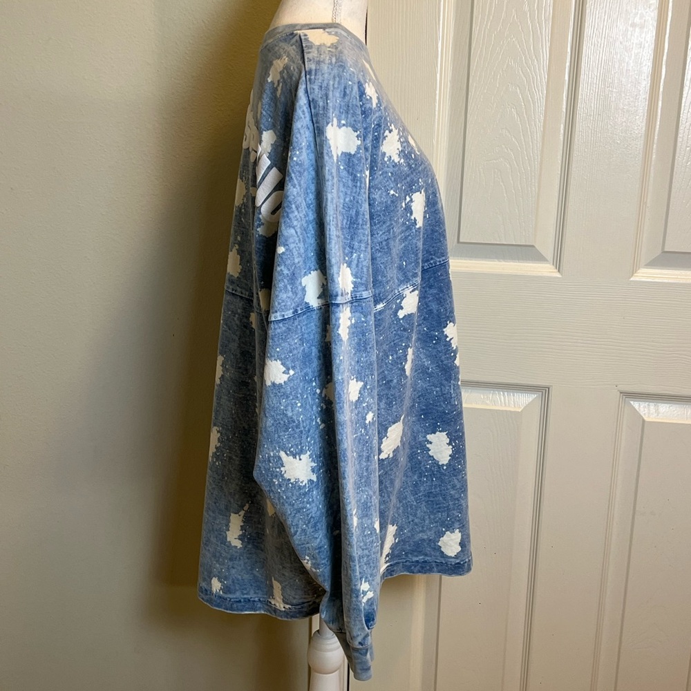Walt Disney World Denim Look/Bleach Splatter Spirit Jersey - Picture 5 of 12